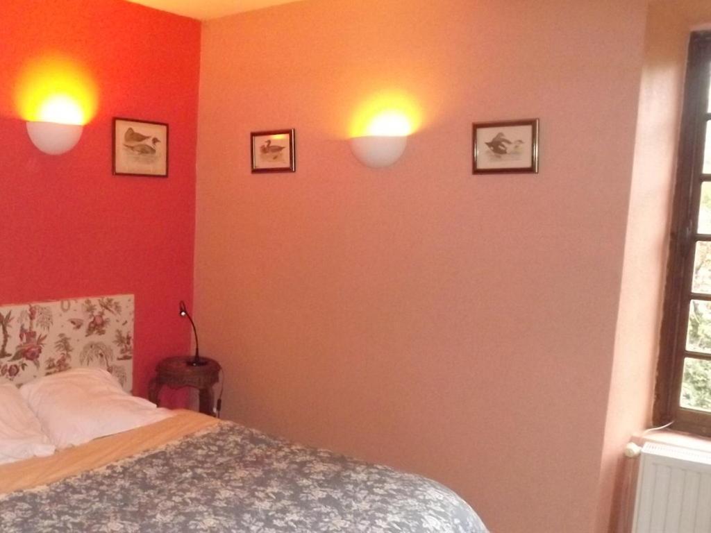 Manoir De Rouesse Hotel Laval  Bagian luar foto